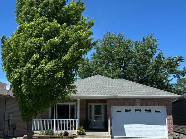 1094 Crossfield Ave, Kingston, ON K7P 0G7