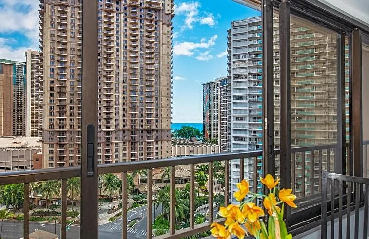 1778 Ala Moana Blvd — Photo 8
