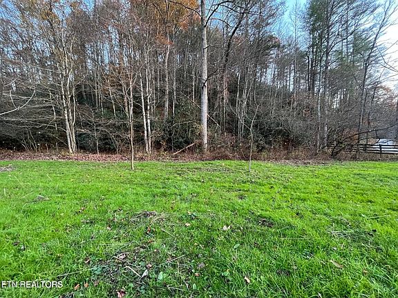 3rd image of 948 Hedge Maple Way