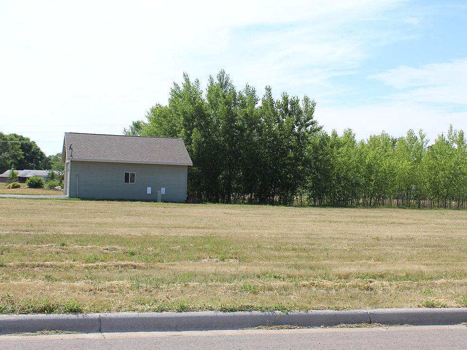 2nd image of 1015 Kettering Dr