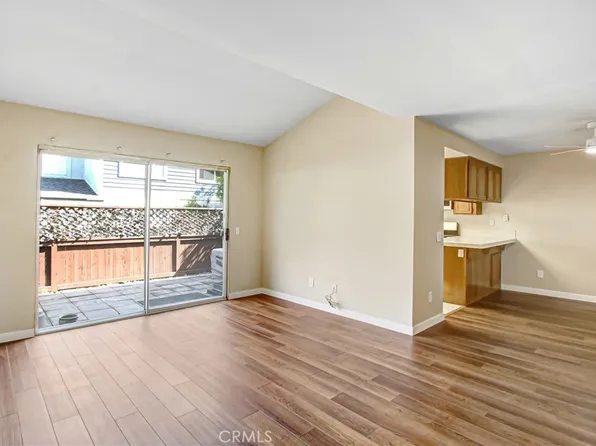 945 Michael Pl Unit C, Corona, CA 92881