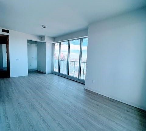 2nd image of 3883 Quartz Rd #2804