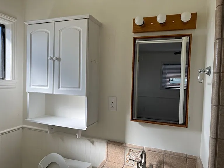 3704 Laverne Ave — Photo 16