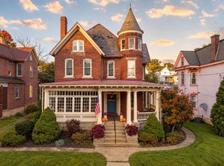 236 W Pike St, Canonsburg, PA 15317