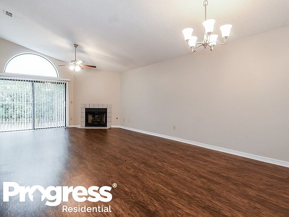 4th image of 2861 Lantana Lakes Dr E