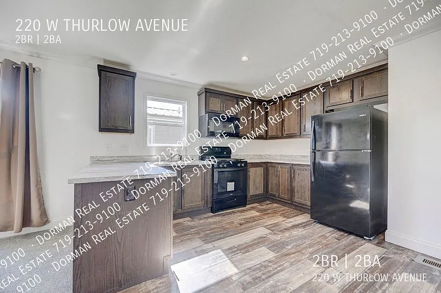Newer 2 Bed, 2 Bath Home with Double Lot & Mountain Views in Prime Cripple Creek location! — Photo 3