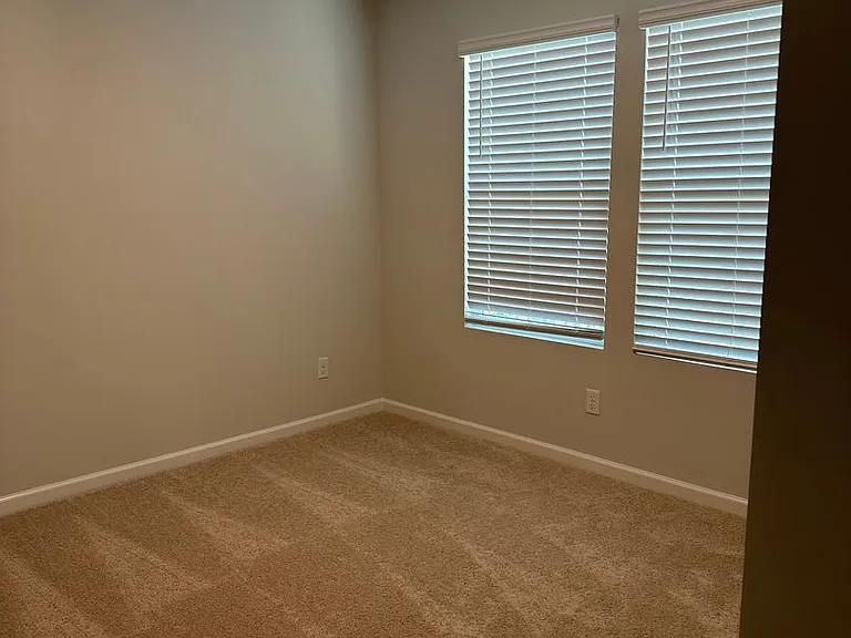 746 Palmer Rd NE — Photo 13