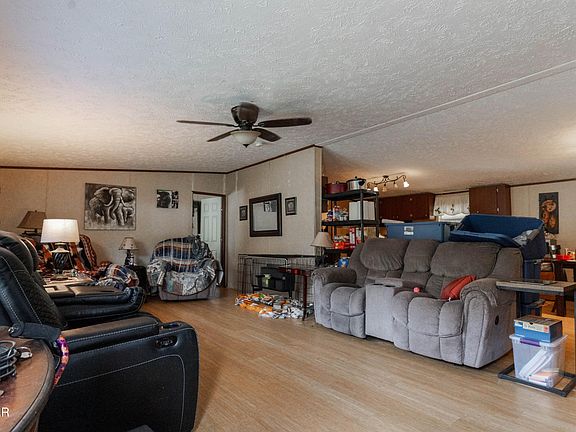 3rd image of 275 Crowder Rd