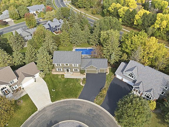 3rd image of 1533 Wexford Ct