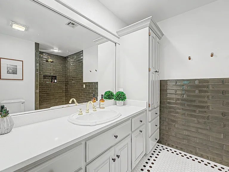 1801 El Contento Cir — Photo 19