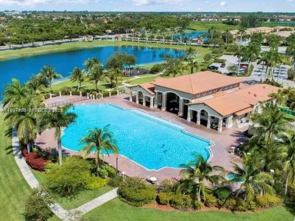 22561 SW 88th Pl Unit 101-7, Cutler Bay, FL 33190