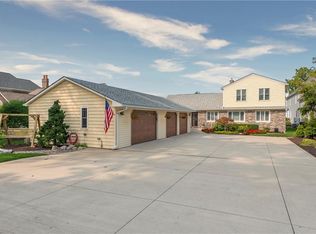 32866 Lake Rd, Avon Lake, OH 44012