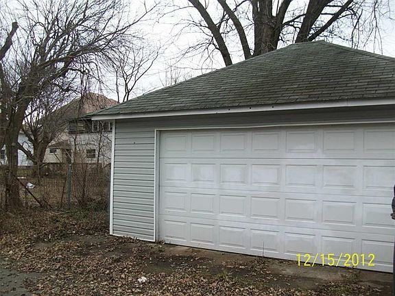 3rd image of 251 Delaware Ave