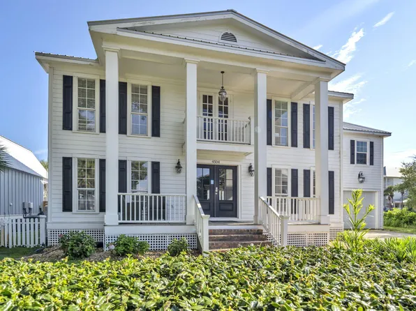4504 John Ave, Destin, FL 32541