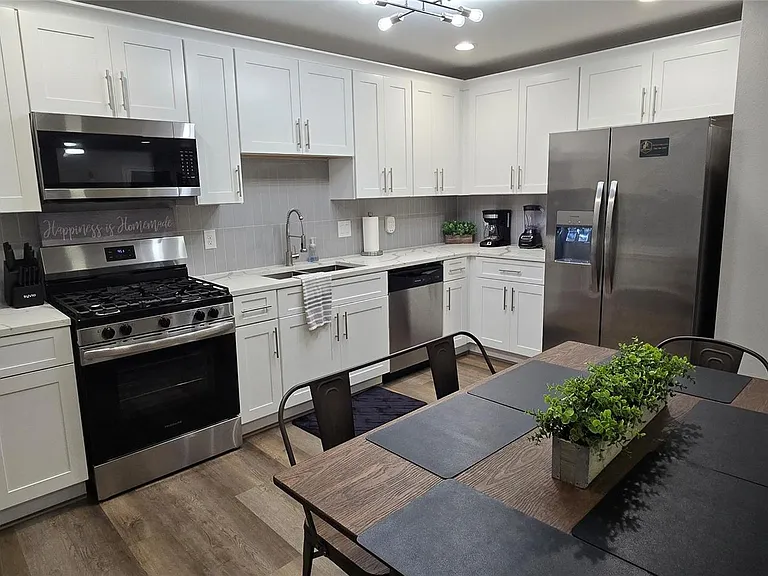 5102 Haywood St #B — Photo 5