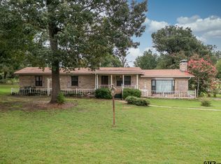 402 E Front St, Arp, TX 75750