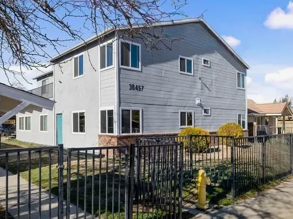 38457 10th Pl E #4, Palmdale, CA 93550