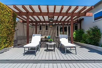 1058 Kendall Dr — Photo 14
