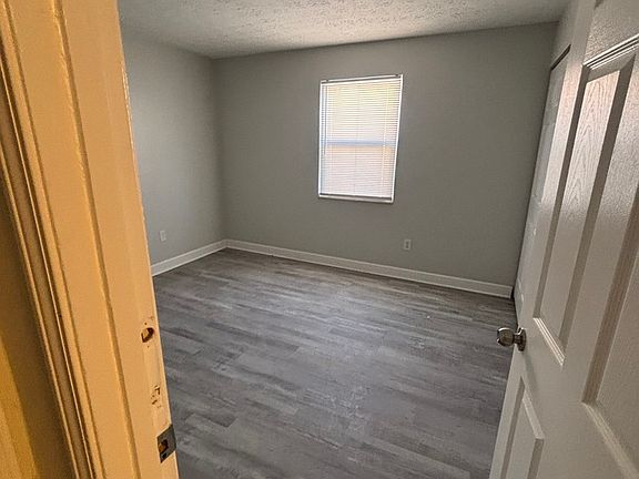 5th image of 5474 Audro Dr APT 1