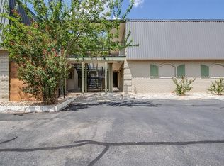 2514 Thornton Rd APT 12, Austin, TX 78704
