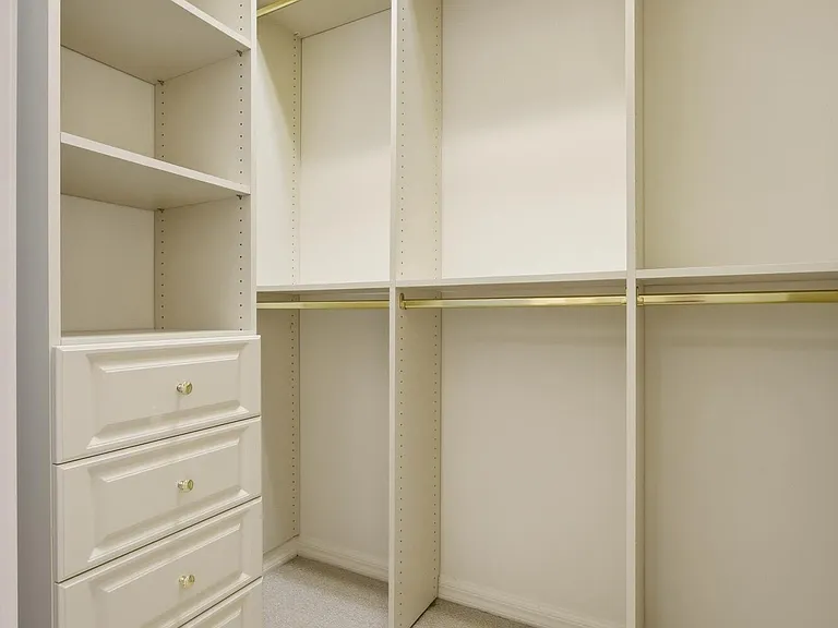 195 Sedona Way — Photo 36