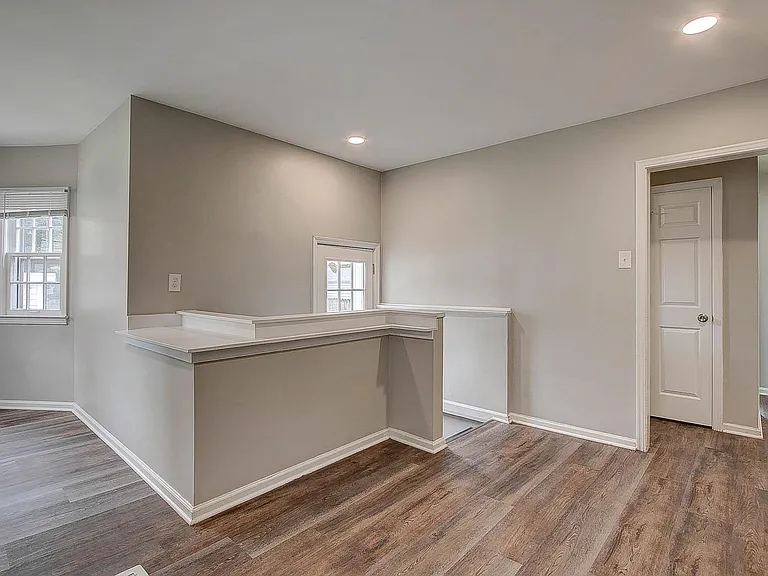 5306 Norwaldo Ave — Photo 6