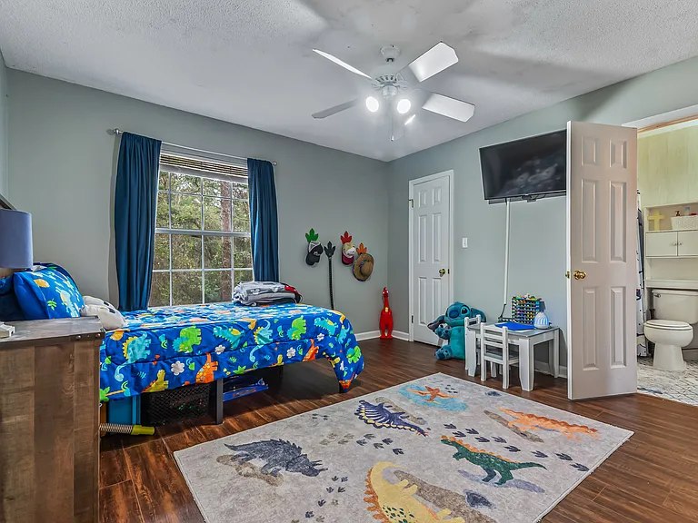 4112 Castellan Dr — Photo 24