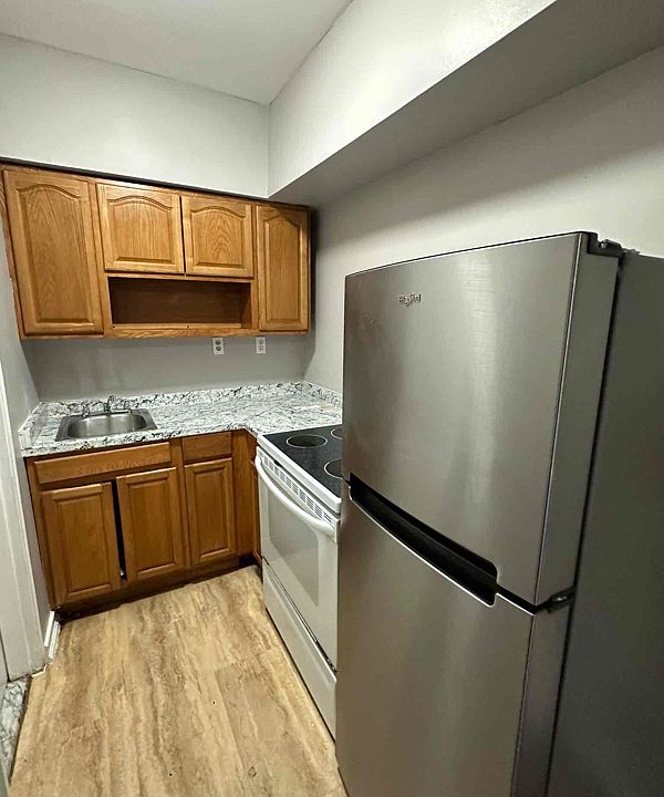 1st image of 177 S Burnet St #3A