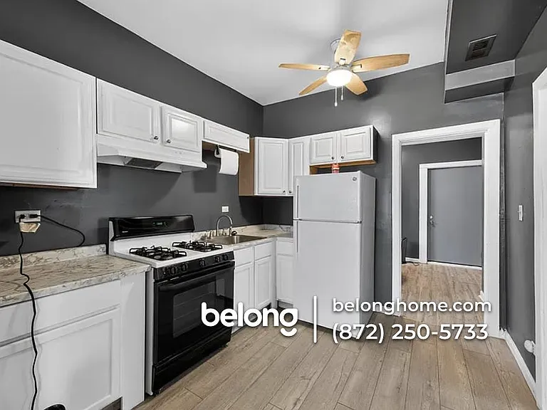 1144 W 68th St #2 — Photo 12