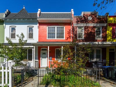 1025 Kenyon St NW, Washington, DC, 20010