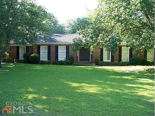 1st image of 110 Pine Needle Ct