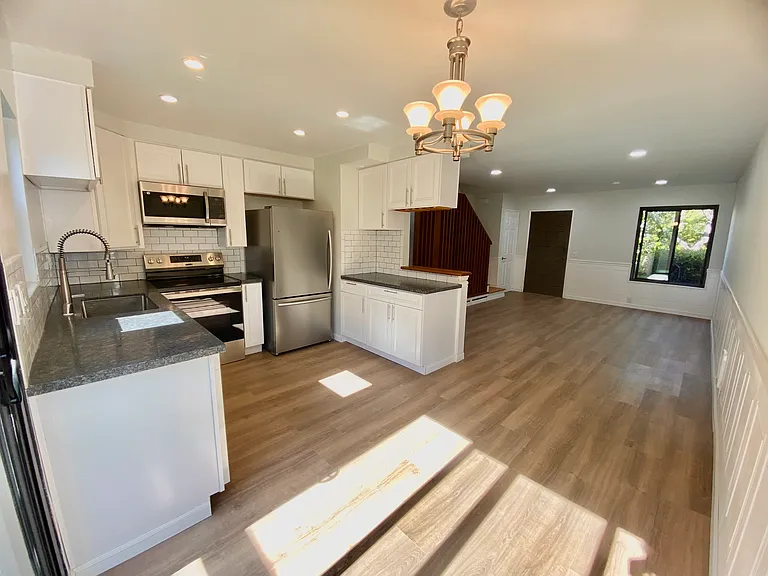 Kitchen & Living-room