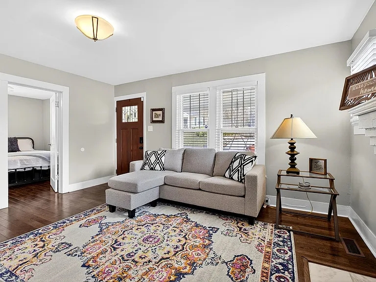 1735 Harle Ave NW — Photo 13