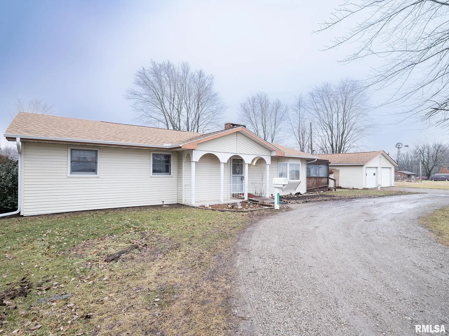 19842 Cedar Bluff Rd photo 1