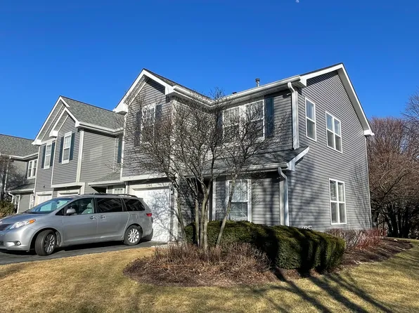1280 Arapaho Ct Unit 1280, Naperville, IL 60540
