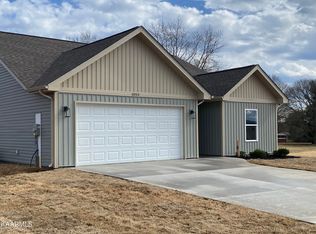 1055 Evan Ct, Jefferson City, TN 37760