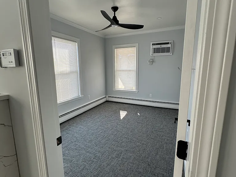 529 Lincoln Ave #4 — Photo 9