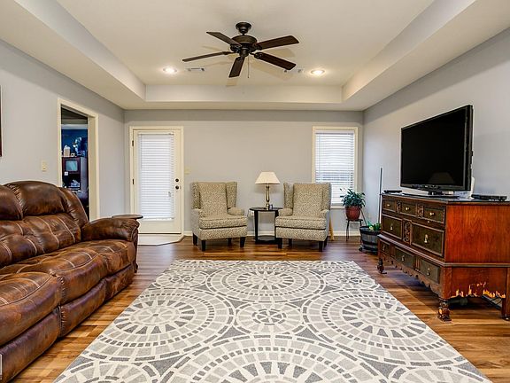 5th image of 354 Wildwood Point