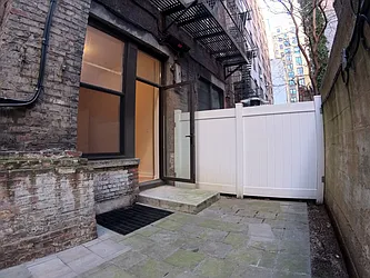 Rented by Urban Real Estate Inc