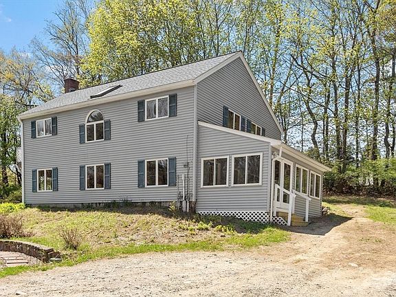 4th image of 14 Wright Rd