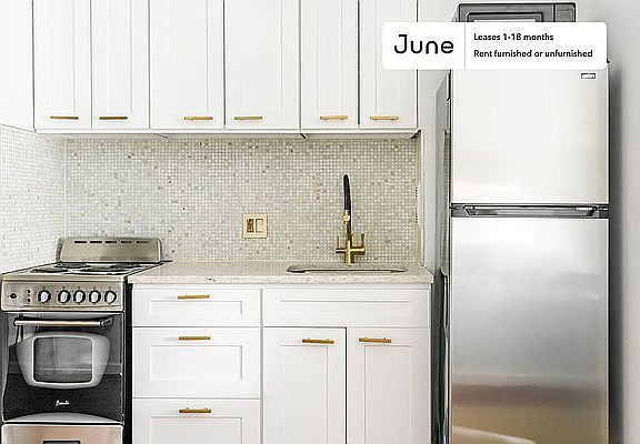 4th image of 519 E 5th St APT 16