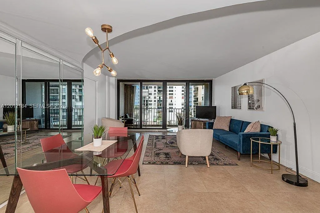 Building Photo - 2401 S Ocean Dr #604