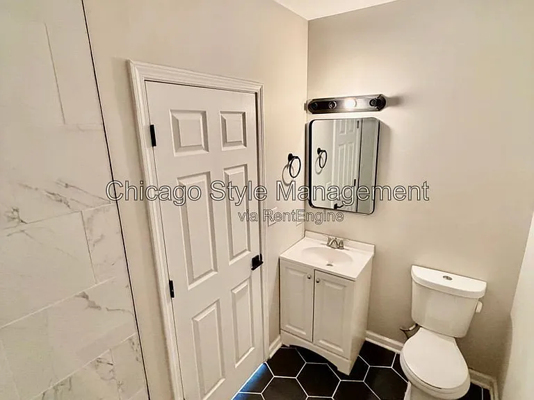 6439 S Saint Lawrence Ave #2 — Photo 17