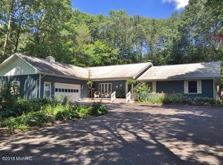 19378 Golfview Dr, Big Rapids, MI 49307
