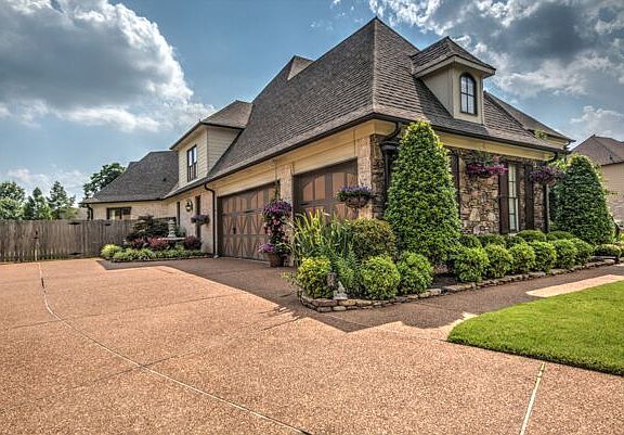 3rd image of 1091 Old Hearthstone Cir