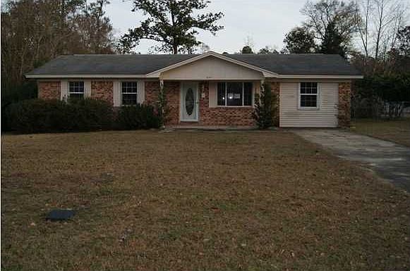 1st image of 977 Gonzalez Park Dr