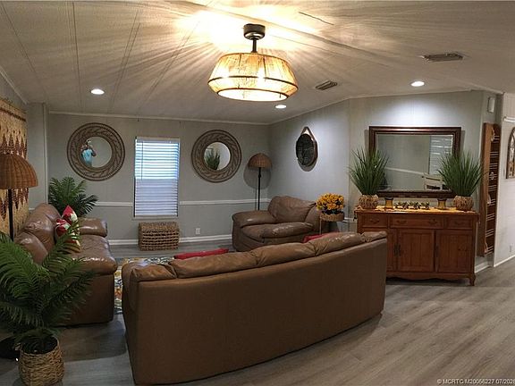 4th image of 16284 SW Four Wood Way