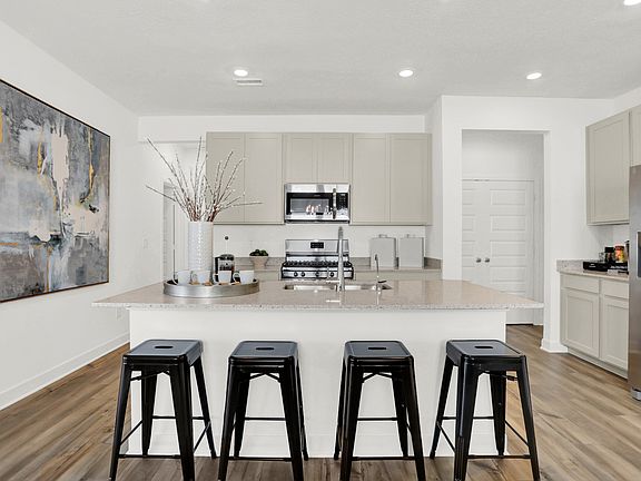 7th image of this home