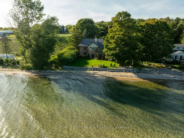 3126 B County Road 8 Rd, Prince Edward County, ON K0K 2T0