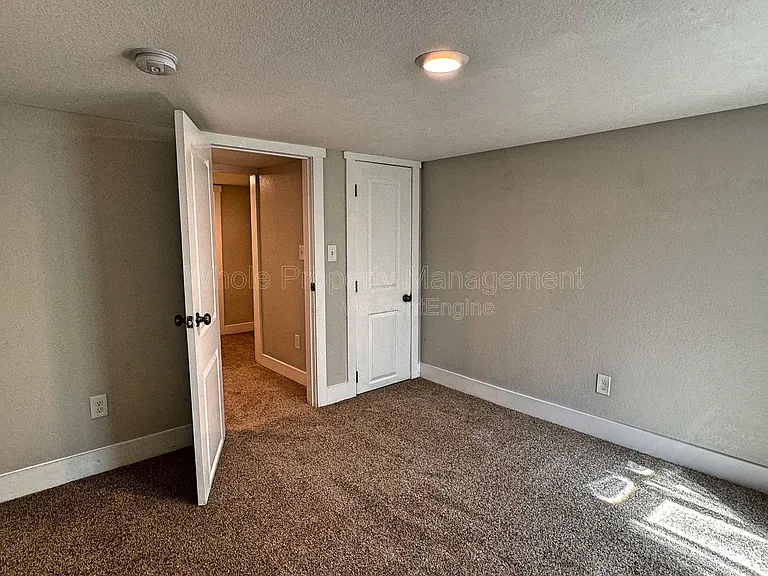 4720 Elm Ct — Photo 37